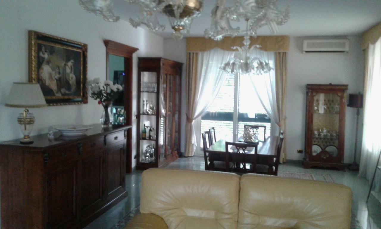Le Palme Bed and Breakfast Chieti Buitenkant foto